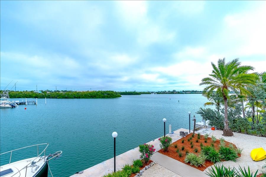 Yacht Harbor Island Dream(MA949) Florida Keys Vacation Rentals